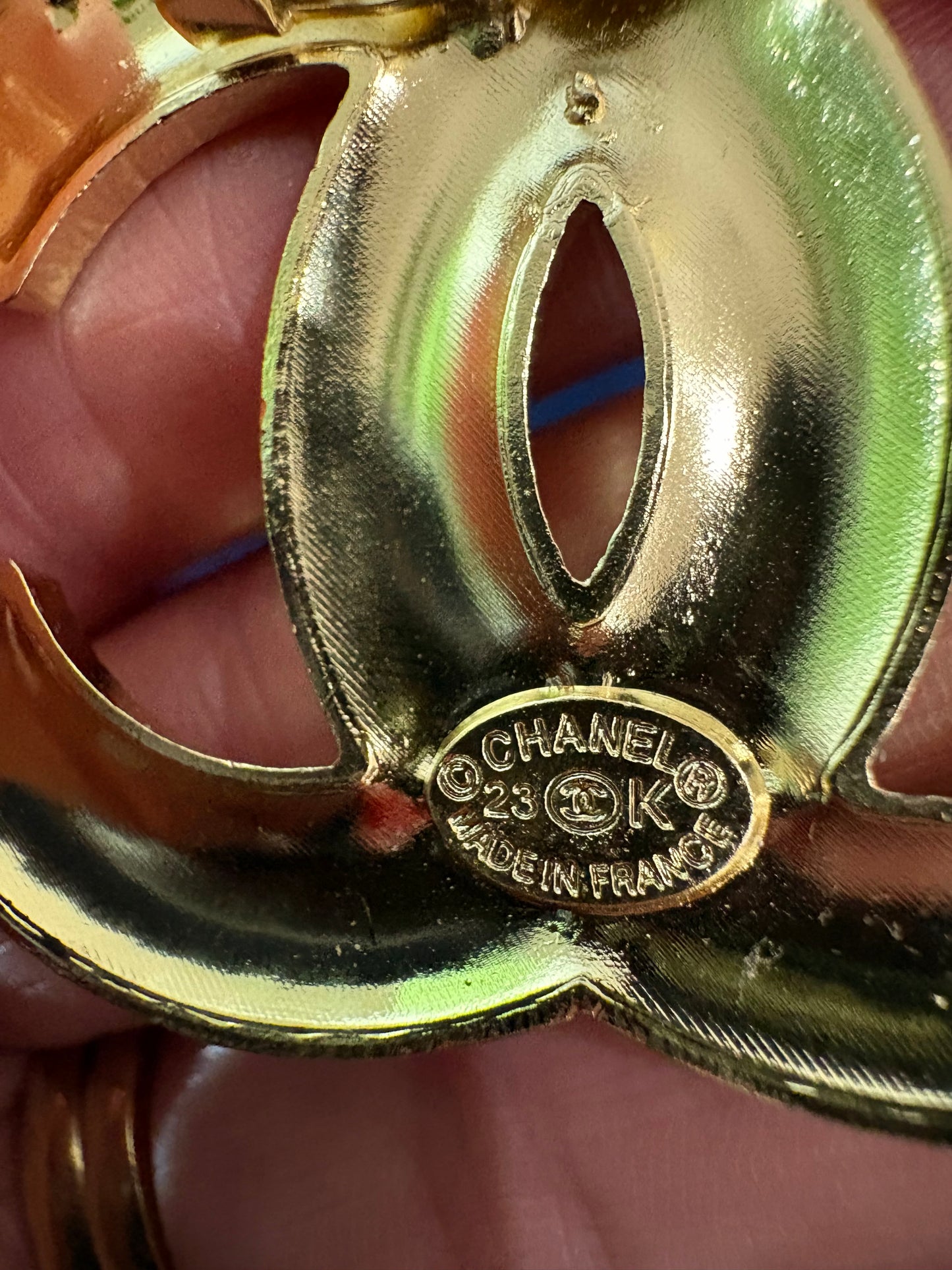 A Charlotte Collection (brooch)